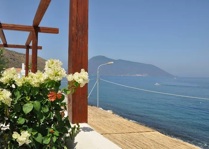 Nerossidiana Sul Mare Di * Lipari (Isola Lipari)